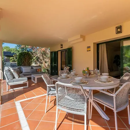 Vacation I El Palmeral, Location, Ground Floor Apt, Newly Furnished Marbella